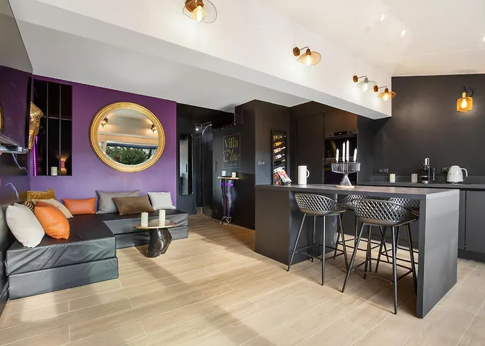 Close Port Nature شقة *